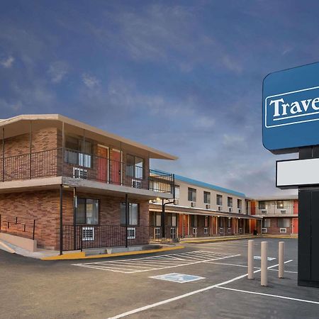 Travelodge By Wyndham Klamath Falls Exterior photo