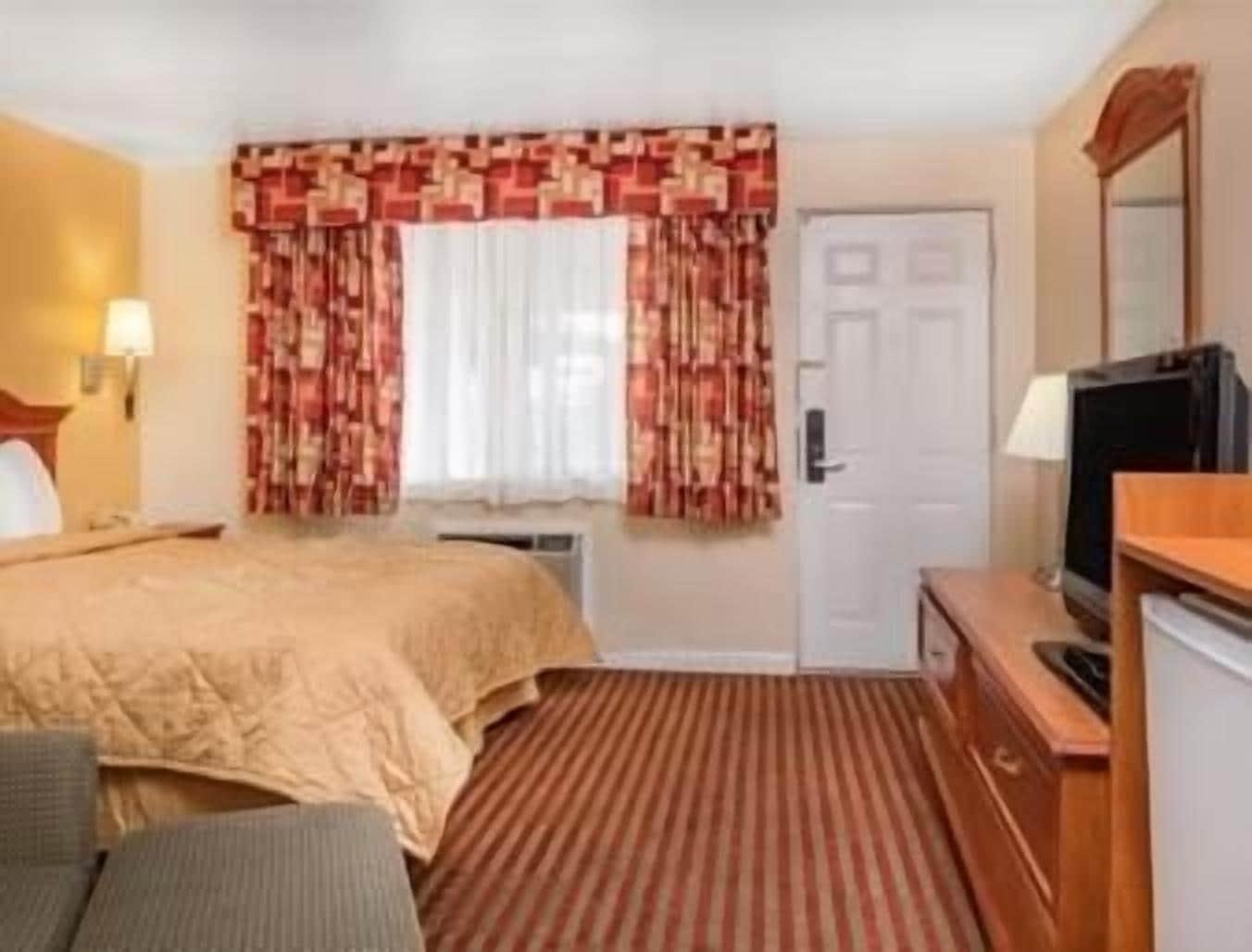 Travelodge By Wyndham Klamath Falls Exterior photo