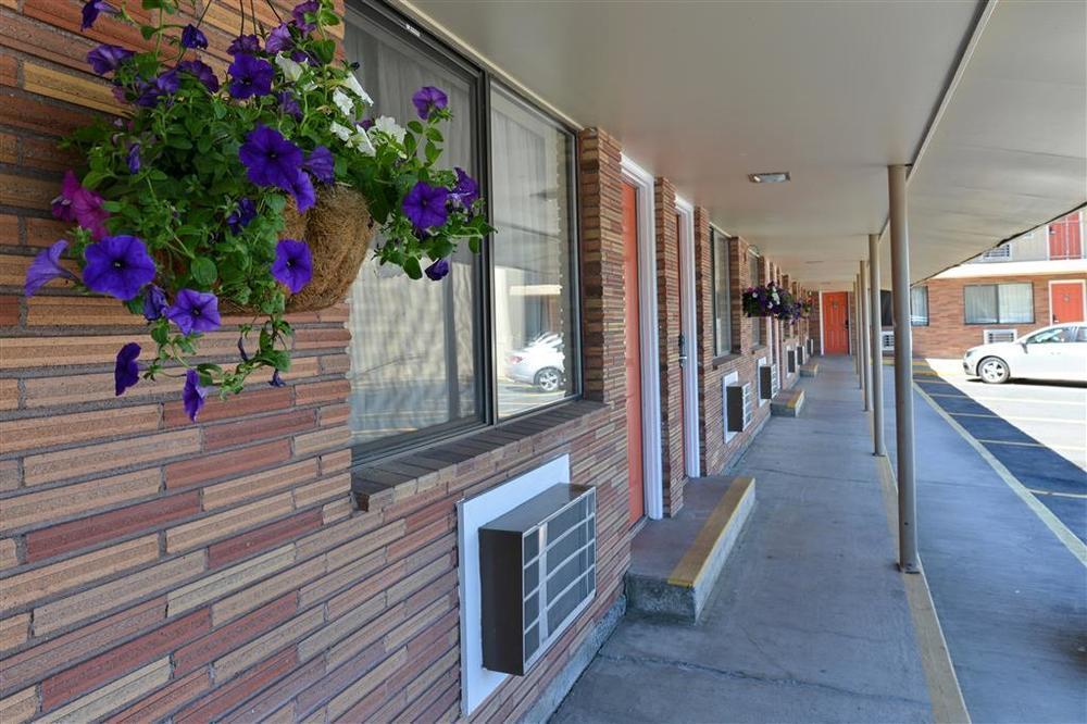 Travelodge By Wyndham Klamath Falls Exterior photo