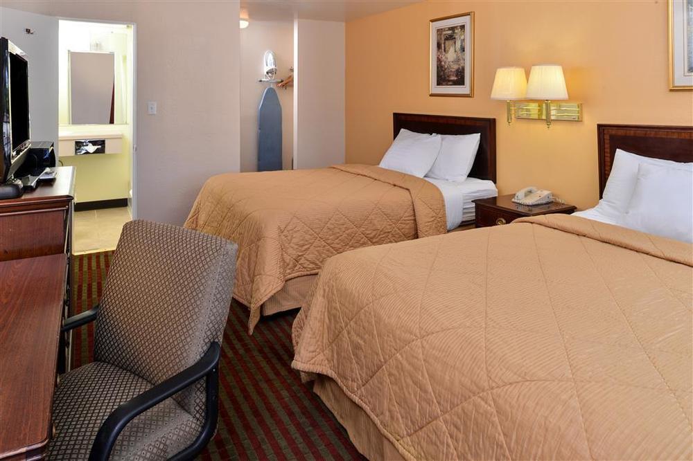 Travelodge By Wyndham Klamath Falls Room photo