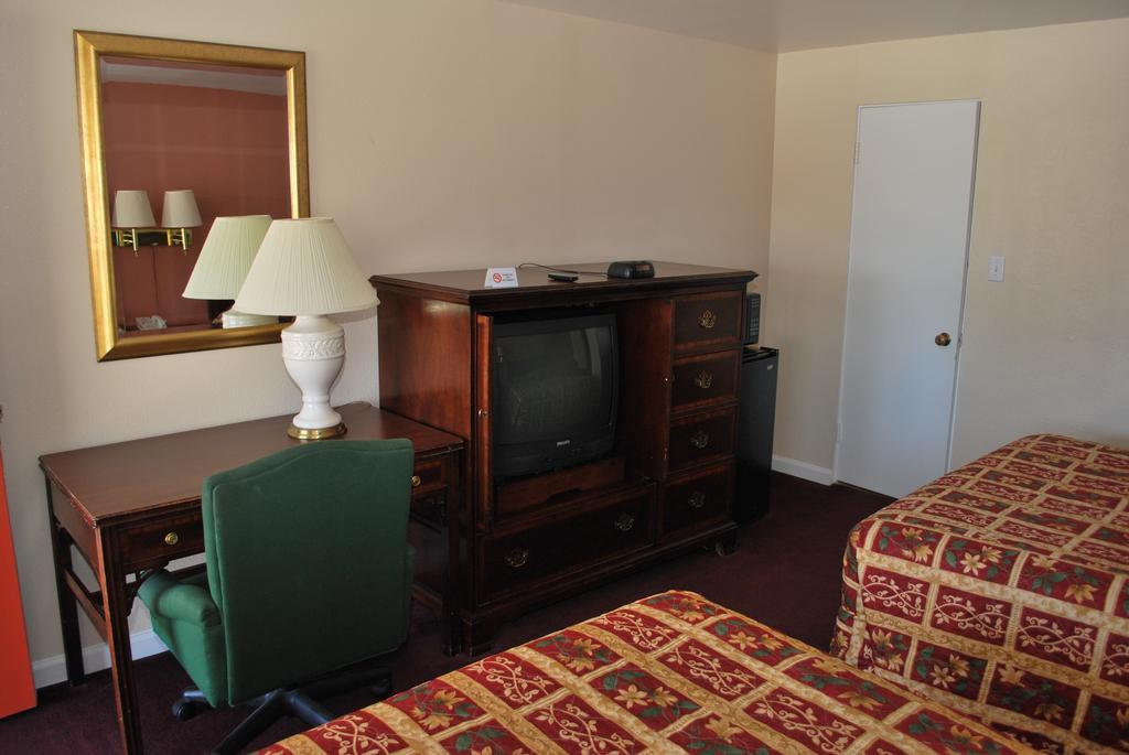 Travelodge By Wyndham Klamath Falls Room photo