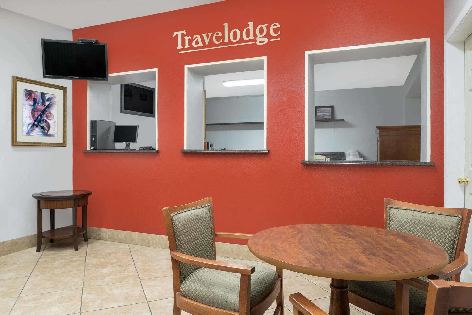 Travelodge By Wyndham Klamath Falls Exterior photo